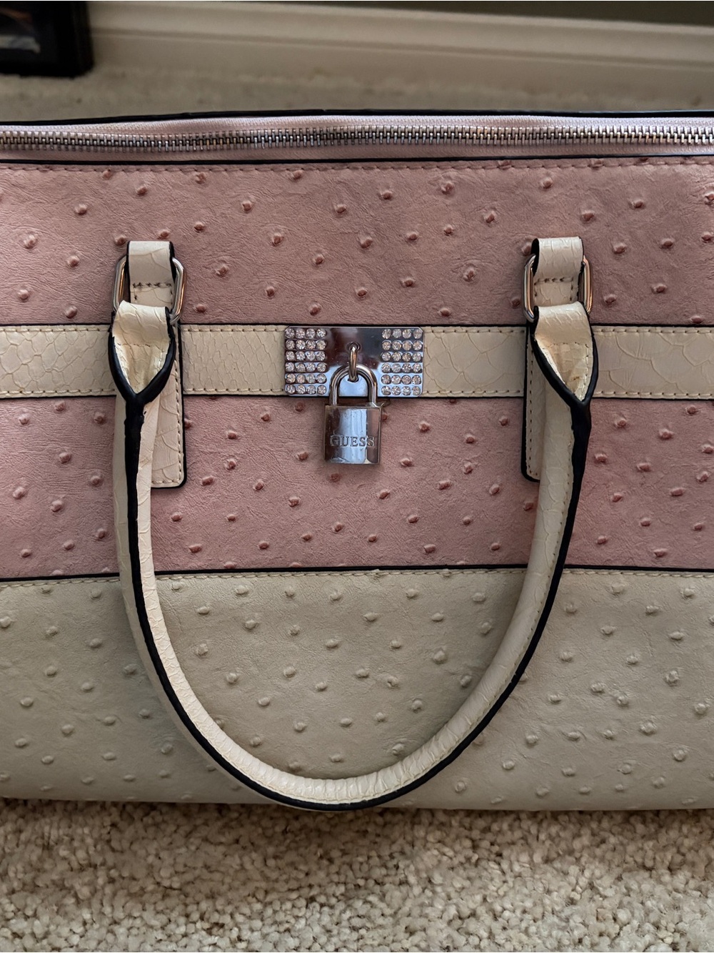 Guess Bandon Carryall bag Pink (182)